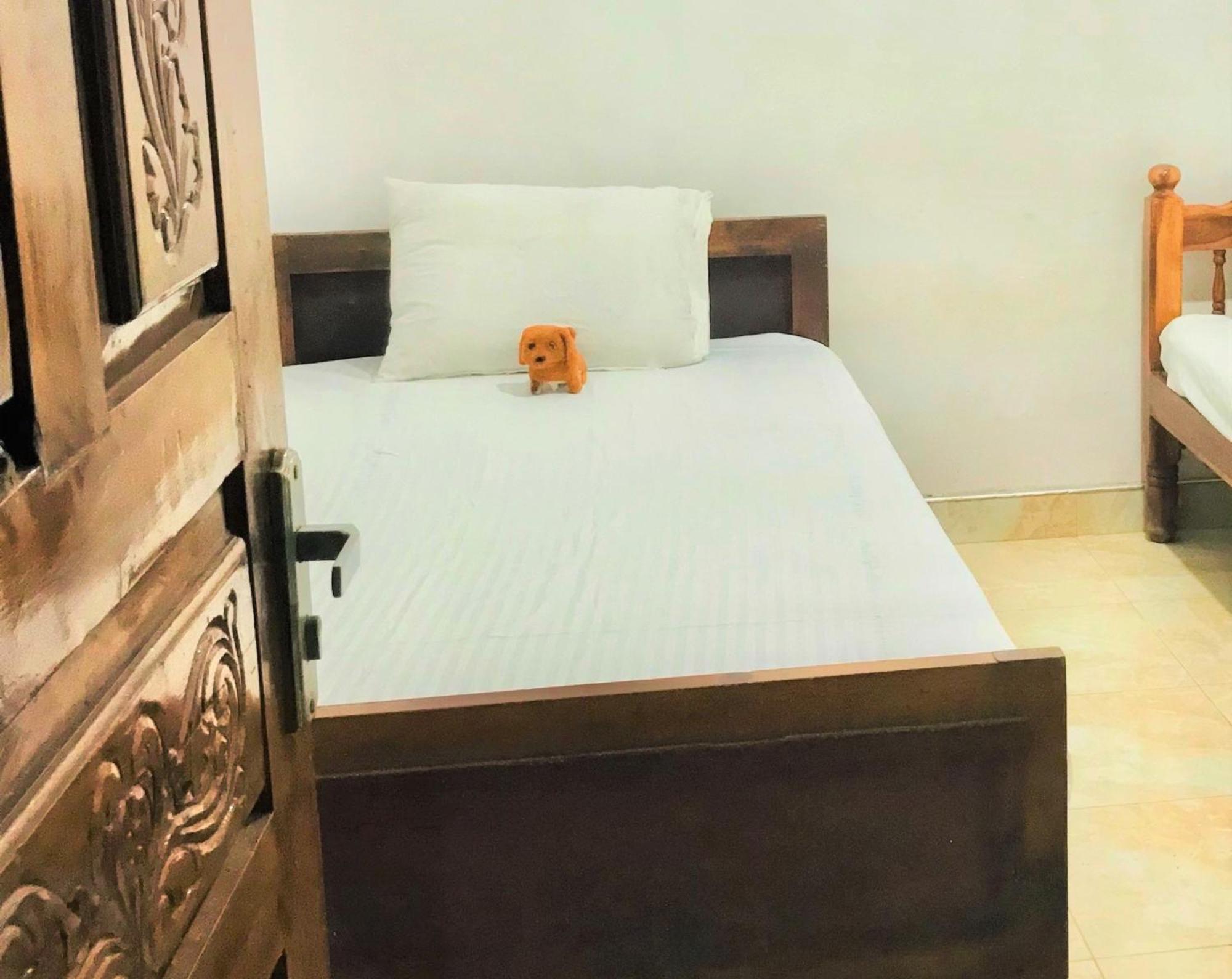 Grand Refuge Holiday Rooms Anuradhapura Esterno foto