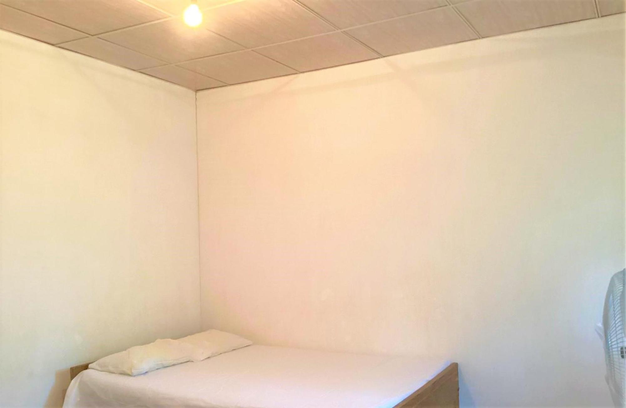 Grand Refuge Holiday Rooms Anuradhapura Esterno foto
